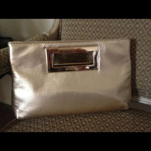 Authentic Michael Kors Berkley leather Clutch Bag